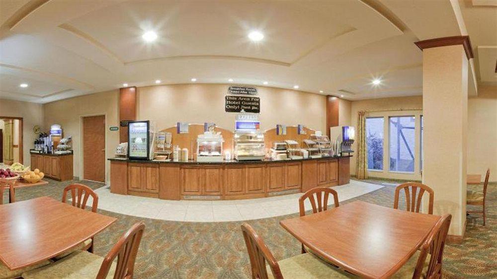 Triple Play Resort Hotel & Suites Hayden Ngoại thất bức ảnh