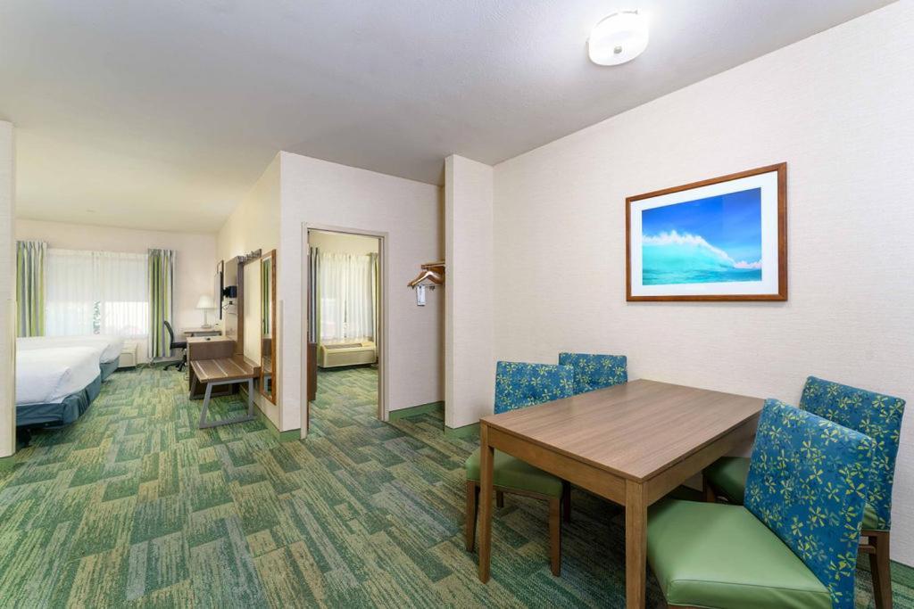Triple Play Resort Hotel & Suites Hayden Ngoại thất bức ảnh