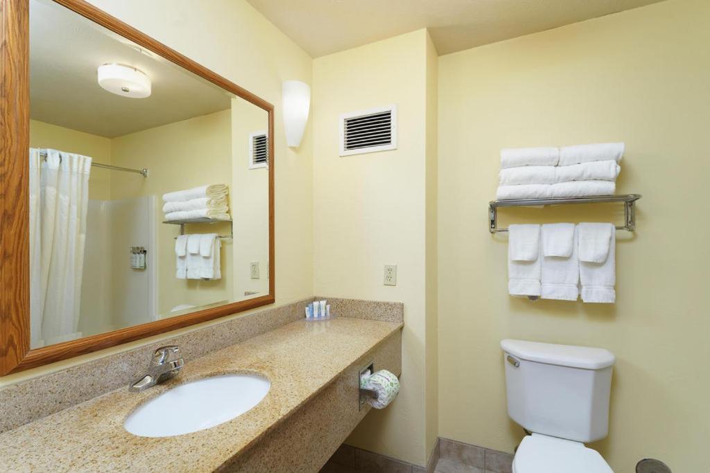 Triple Play Resort Hotel & Suites Hayden Ngoại thất bức ảnh