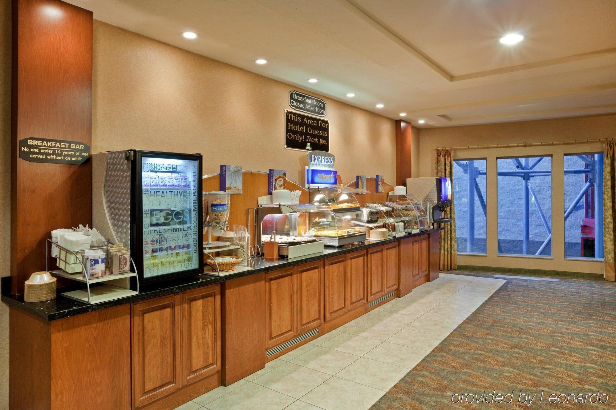 Triple Play Resort Hotel & Suites Hayden Ngoại thất bức ảnh