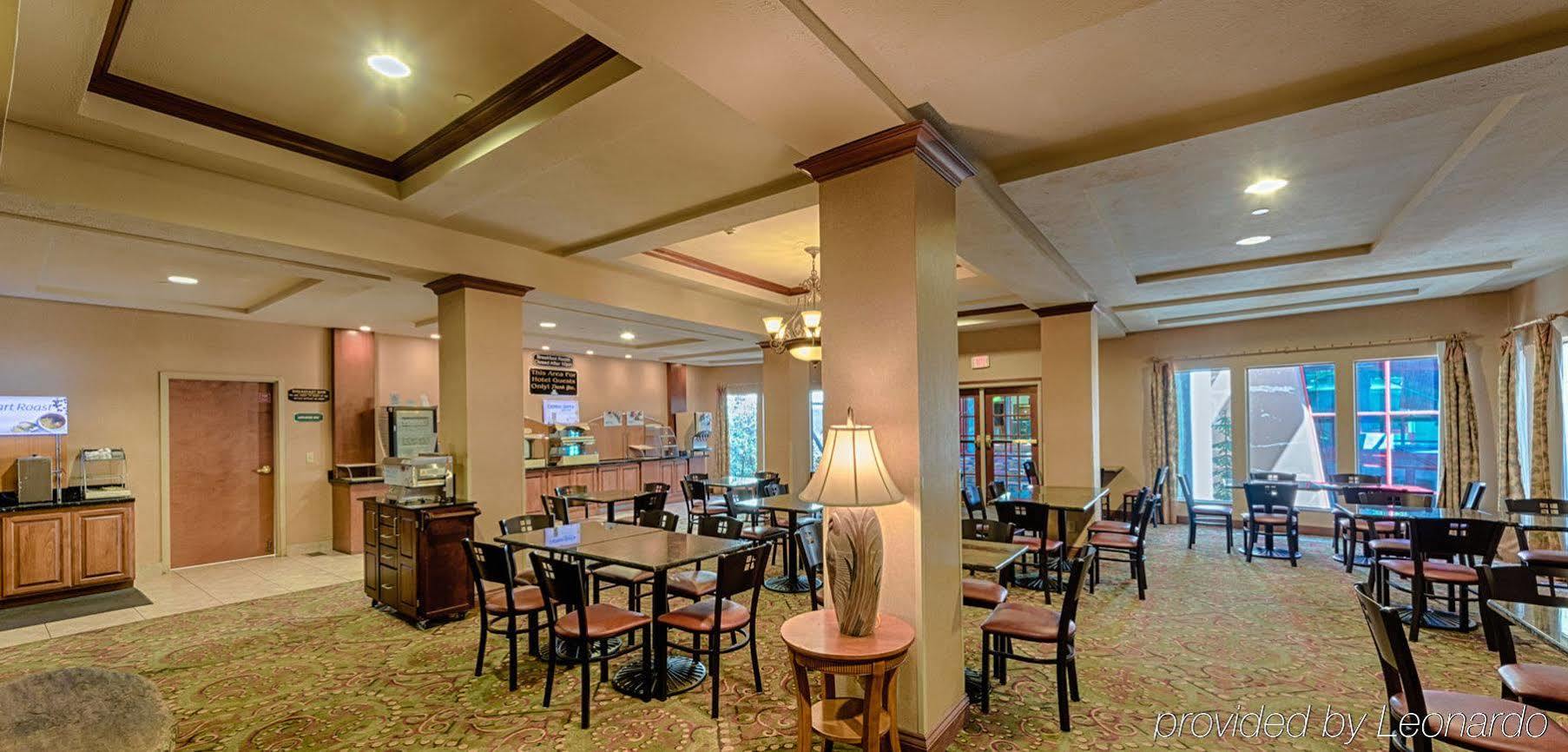 Triple Play Resort Hotel & Suites Hayden Ngoại thất bức ảnh
